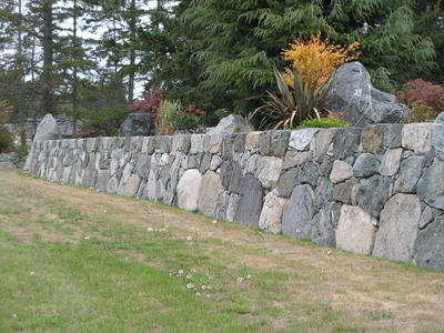 Granite Wall - drystacked